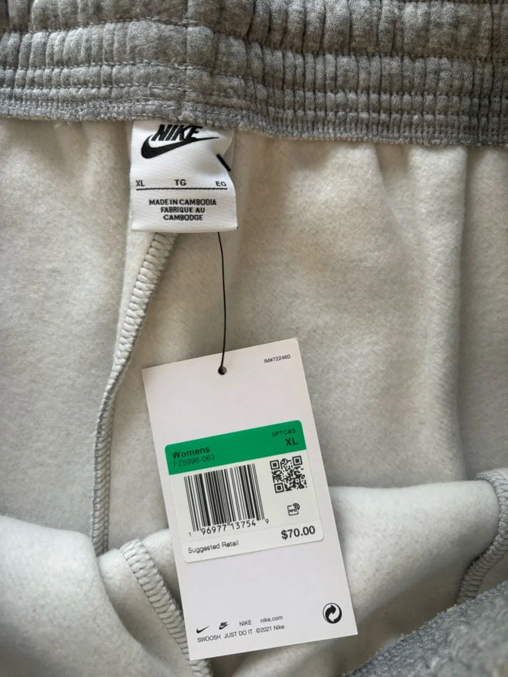 NWT Nike Light Gray High Rise Oversized Fit Fleece Jogger Sweatpants Size XL